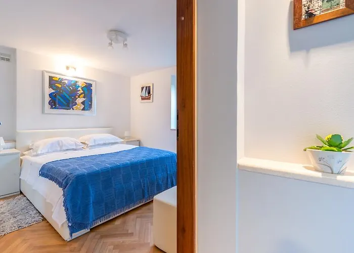 Mair Apartament *